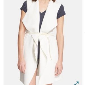 Vince crepe white vest